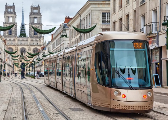 Neighborhood accessibility and public transportation in France